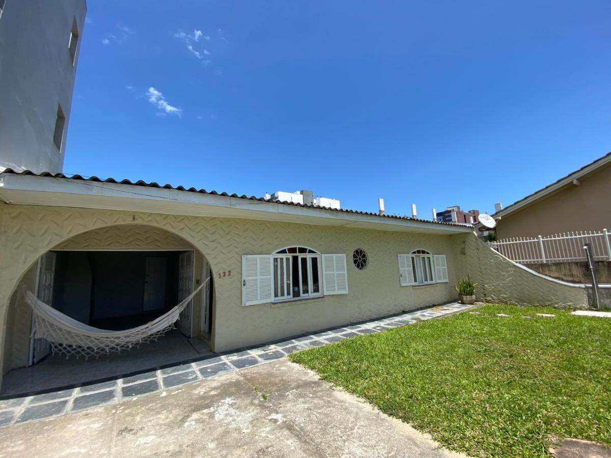 Casa No Centro De Torres E A 800 M Da Praia Grande Luaran gambar